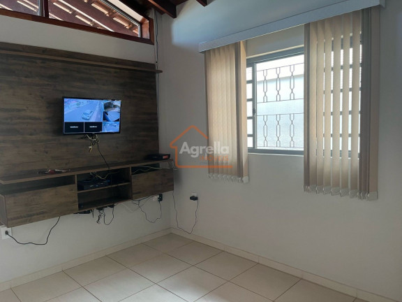 Imagem Casa com 3 Quartos à Venda, 160 m² em Jardim Silvania - Mogi Mirim Imagem Casa com 3 Quartos à Venda, 160 m² em Jardim Silvania - Mogi Mirim