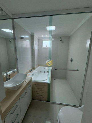 Imagem Apartamento com 3 Quartos à Venda, 212 m² em Centro - Balneário Camboriú Imagem Apartamento com 3 Quartos à Venda, 212 m² em Centro - Balneário Camboriú