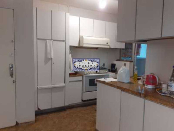 Imagem Apartamento com 3 Quartos à Venda, 206 m² em Lagoa - Rio De Janeiro Imagem Apartamento com 3 Quartos à Venda, 206 m² em Lagoa - Rio De Janeiro