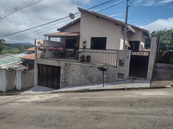 Imagem Casa com 3 Quartos à Venda, 160 m² em Portal Da Serra - Caldas Imagem Casa com 3 Quartos à Venda, 160 m² em Portal Da Serra - Caldas