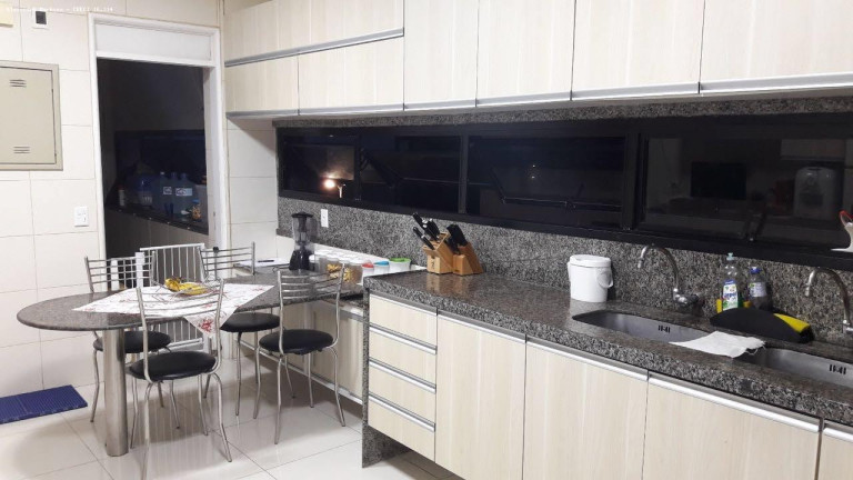 Imagem Apartamento com 4 Quartos à Venda, 264 m² em Piedade - Jaboatão Dos Guararapes Imagem Apartamento com 4 Quartos à Venda, 264 m² em Piedade - Jaboatão Dos Guararapes