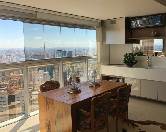Imagem Imóvel com 4 Quartos à Venda, 123 m² em Savassi - Belo Horizonte Imagem Imóvel com 4 Quartos à Venda, 123 m² em Savassi - Belo Horizonte