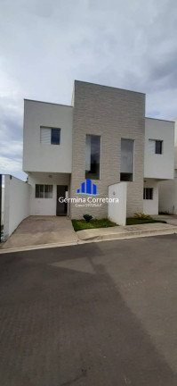 Imagem Casa com 3 Quartos à Venda, 82 m² em Chácara Do Solar Ii (fazendinha) - Santana De Parnaíba Imagem Casa com 3 Quartos à Venda, 82 m² em Chácara Do Solar Ii (fazendinha) - Santana De Parnaíba