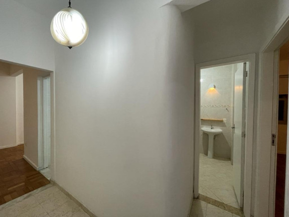 Imagem Apartamento com 3 Quartos à Venda, em Copacabana - Rio De Janeiro Imagem Apartamento com 3 Quartos à Venda, em Copacabana - Rio De Janeiro