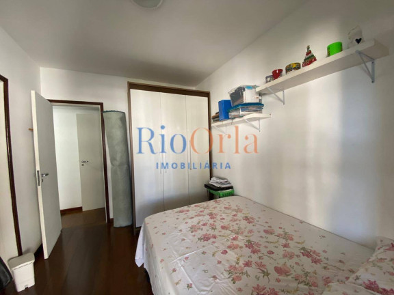 Imagem Apartamento com 3 Quartos à Venda, 126 m² em Barra Da Tijuca - Rio De Janeiro