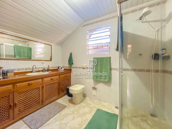 Imagem Casa com 4 Quartos à Venda, 158 m² em São Pedro - Teresópolis Imagem Casa com 4 Quartos à Venda, 158 m² em São Pedro - Teresópolis