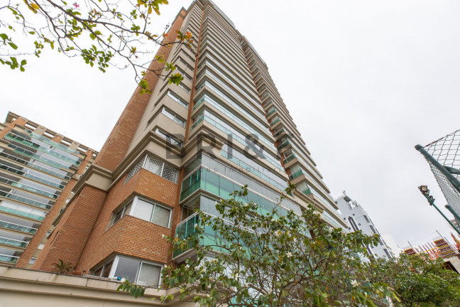 Imagem Apartamento com 4 Quartos à Venda, 140 m² em Brooklin - São Paulo Imagem Apartamento com 4 Quartos à Venda, 140 m² em Brooklin - São Paulo