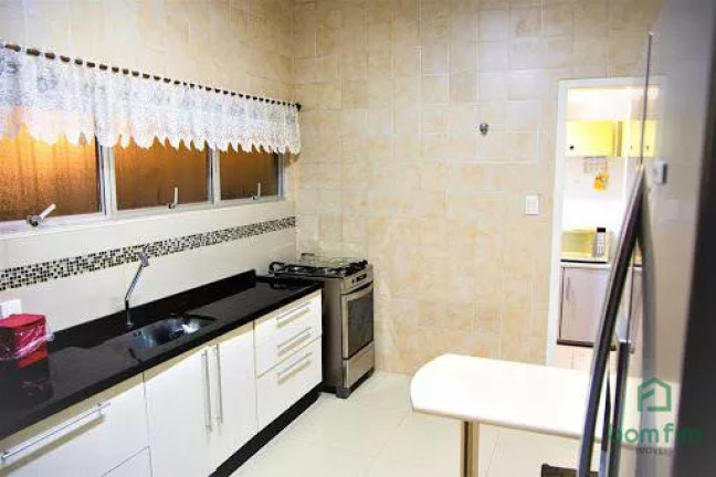 Imagem Casa com 4 Quartos à Venda, 298 m² em Espírito Santo - Porto Alegre Imagem Casa com 4 Quartos à Venda, 298 m² em Espírito Santo - Porto Alegre
