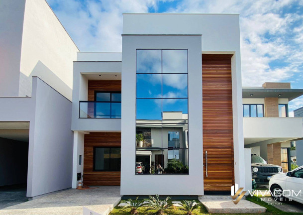 Casa com 3 Quartos à Venda, 184 m² em Deltaville - Biguaçu