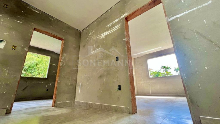 Imagem Casa com 3 Quartos à Venda, 160 m² em Córrego Grande - Florianópolis