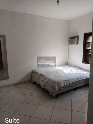 Imagem Casa com 3 Quartos para Temporada, 130 m² em Balneário Guarujá - Guarujá Imagem Casa com 3 Quartos para Temporada, 130 m² em Balneário Guarujá - Guarujá