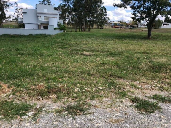 Imagem Terreno à Venda, 450 m² em Condomínio Ninho Verde I - Porangaba Imagem Terreno à Venda, 450 m² em Condomínio Ninho Verde I - Porangaba