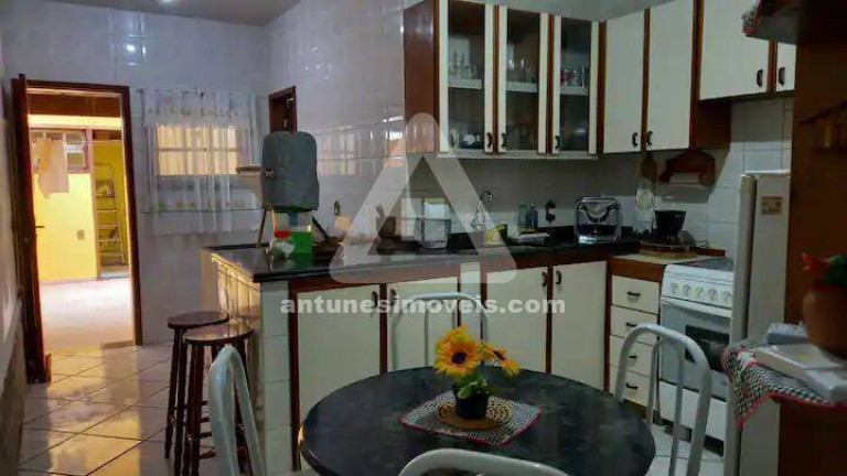 Imagem Casa com 2 Quartos à Venda, 160 m² em Jardim Excelsior - Cabo Frio Imagem Casa com 2 Quartos à Venda, 160 m² em Jardim Excelsior - Cabo Frio