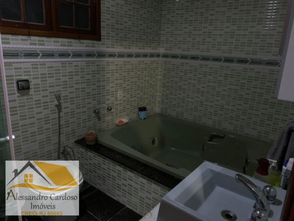 Imagem Casa com 4 Quartos à Venda, 340 m² em Conselheiro Paulino - Nova Friburgo Imagem Casa com 4 Quartos à Venda, 340 m² em Conselheiro Paulino - Nova Friburgo