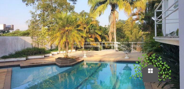 Casa com 6 Quartos à Venda, 1 m² em Parque Rincão - Cotia