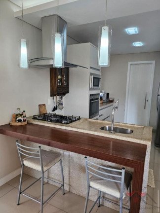 Imagem Sobrado com 3 Quartos à Venda, 295 m² em Bucarein - Joinville Imagem Sobrado com 3 Quartos à Venda, 295 m² em Bucarein - Joinville