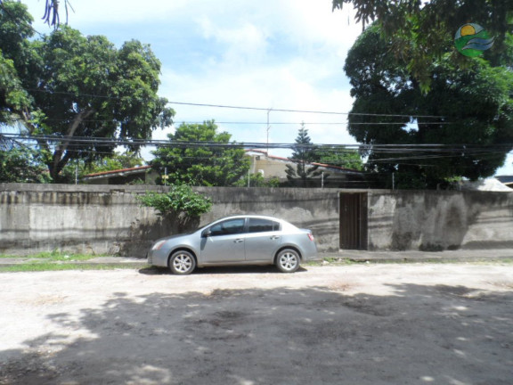 Imagem Casa com 3 Quartos à Venda, 234 m² Imagem Casa com 3 Quartos à Venda, 234 m²
