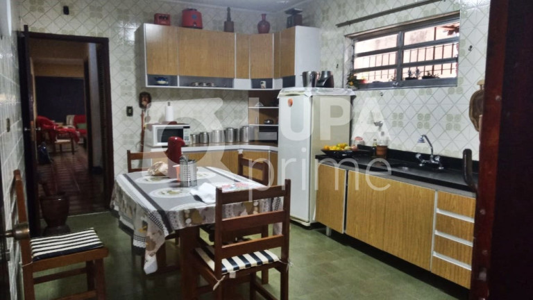 Imagem Casa com 4 Quartos à Venda, 159 m² em Jardim Guanca - São Paulo Imagem Casa com 4 Quartos à Venda, 159 m² em Jardim Guanca - São Paulo