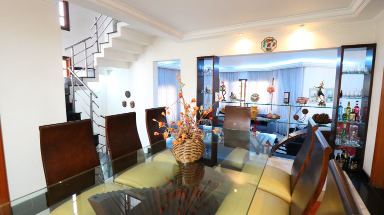 Imagem Casa de Condomínio com 5 Quartos à Venda, 444 m² em Tucuruvi - São Paulo