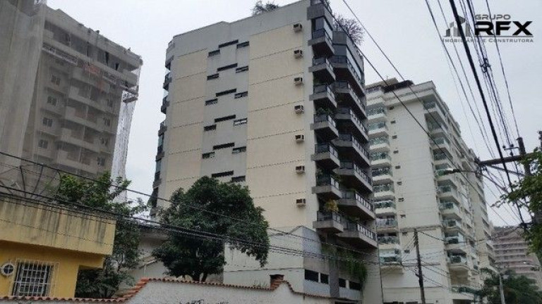 Imagem Apartamento com 3 Quartos à Venda, 215 m² em Santa Rosa - Niterói