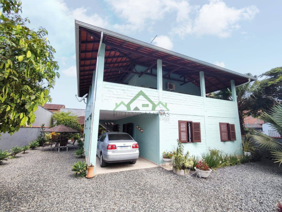 Casa com 3 Quartos à Venda, 210 m² em Costeira - Balneário Barra Do Sul