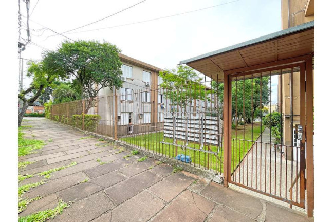 Apartamento com 2 Quartos à Venda, 65 m² em Partenon - Porto Alegre