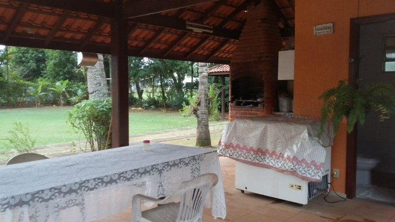 Imagem Imóvel com 3 Quartos à Venda, 340 m² em Loteamento Chácaras Vale Das Garças - Campinas Imagem Imóvel com 3 Quartos à Venda, 340 m² em Loteamento Chácaras Vale Das Garças - Campinas