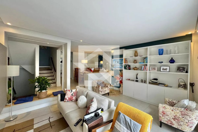 Imagem Casa com 2 Quartos à Venda, 120 m² em Recreio Dos Bandeirantes - Rio De Janeiro Imagem Casa com 2 Quartos à Venda, 120 m² em Recreio Dos Bandeirantes - Rio De Janeiro
