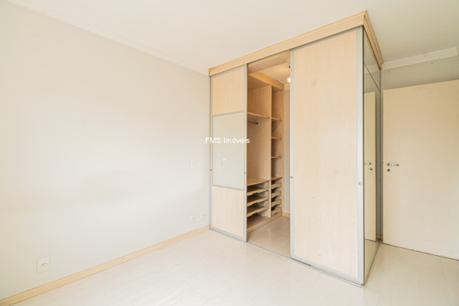 Imagem Imóvel com 2 Quartos à Venda, 74 m² em Brooklin - São Paulo Imagem Imóvel com 2 Quartos à Venda, 74 m² em Brooklin - São Paulo