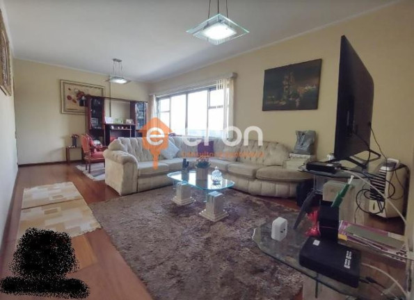 Apartamento com 3 Quartos à Venda, 127 m²
