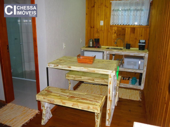 Imagem Chácara com 6 Quartos à Venda, 450 m² em Mariscal - Bombinhas Imagem Chácara com 6 Quartos à Venda, 450 m² em Mariscal - Bombinhas