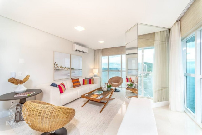 Imagem Cobertura com 6 Quartos à Venda, 740 m² em Barra Sul - Balneário Camboriú Imagem Cobertura com 6 Quartos à Venda, 740 m² em Barra Sul - Balneário Camboriú