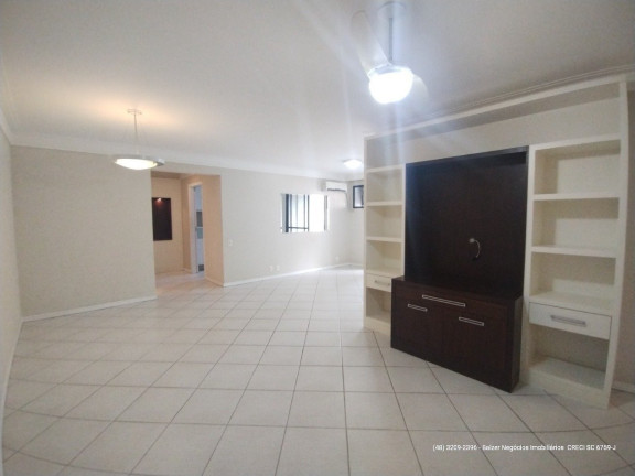 Imagem Apartamento com 3 Quartos à Venda, 151 m² em Centro - Florianópolis Imagem Apartamento com 3 Quartos à Venda, 151 m² em Centro - Florianópolis