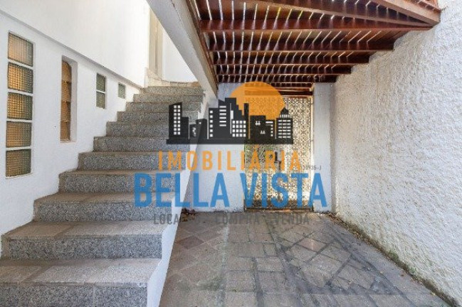 Imagem Sobrado com 3 Quartos à Venda,  em Vila Olímpia - São Paulo