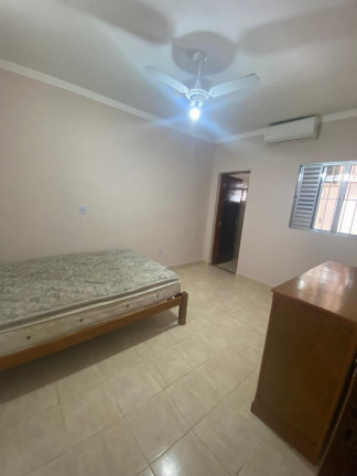 Imagem Casa com 2 Quartos à Venda, 129 m² em Maracanã - Praia Grande