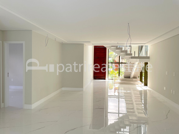 Imagem Casa com 5 Quartos à Venda, 323 m² em Coaçu - Eusébio Imagem Casa com 5 Quartos à Venda, 323 m² em Coaçu - Eusébio