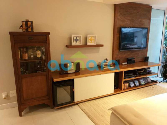 Imagem Apartamento com 3 Quartos à Venda, 150 m² em Lagoa - Rio De Janeiro