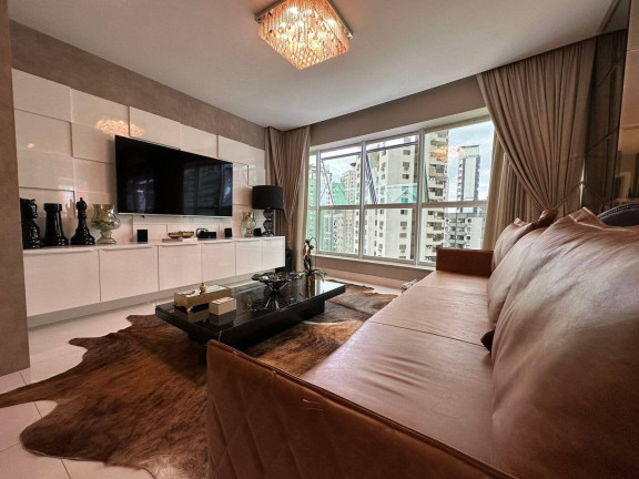 Imagem Apartamento com 4 Quartos à Venda, 180 m² em Centro - Balneário Camboriú Imagem Apartamento com 4 Quartos à Venda, 180 m² em Centro - Balneário Camboriú