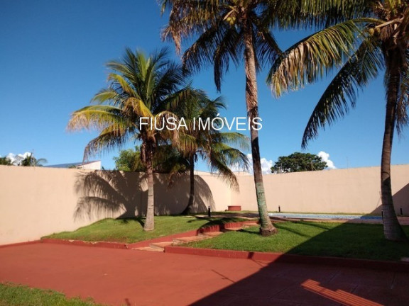 Imagem Sobrado com 3 Quartos à Venda, em Miguelopolis - Miguelópolis Imagem Sobrado com 3 Quartos à Venda, em Miguelopolis - Miguelópolis