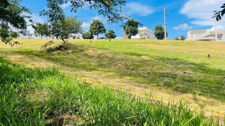 Imagem Terreno à Venda, 659 m² em Monte Belo - Taubaté Imagem Terreno à Venda, 659 m² em Monte Belo - Taubaté