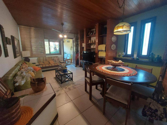 Imagem Casa com 4 Quartos à Venda, em Praia Linda - São Pedro Da Aldeia Imagem Casa com 4 Quartos à Venda, em Praia Linda - São Pedro Da Aldeia