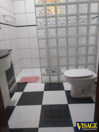 Imagem Sobrado com 3 Quartos à Venda,  em Jardim Varan - Suzano