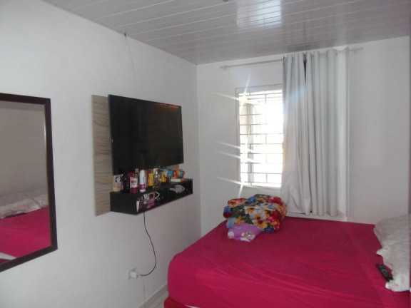 Imagem Casa com 2 Quartos à Venda, 43 m² em Campo De Santana - Curitiba Imagem Casa com 2 Quartos à Venda, 43 m² em Campo De Santana - Curitiba