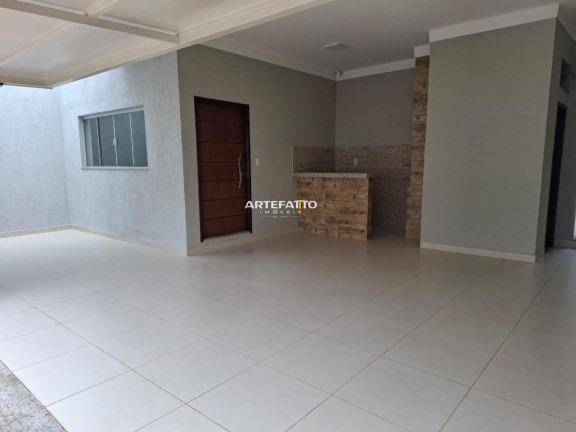 Imagem Casa com 3 Quartos à Venda, 200 m² Imagem Casa com 3 Quartos à Venda, 200 m²