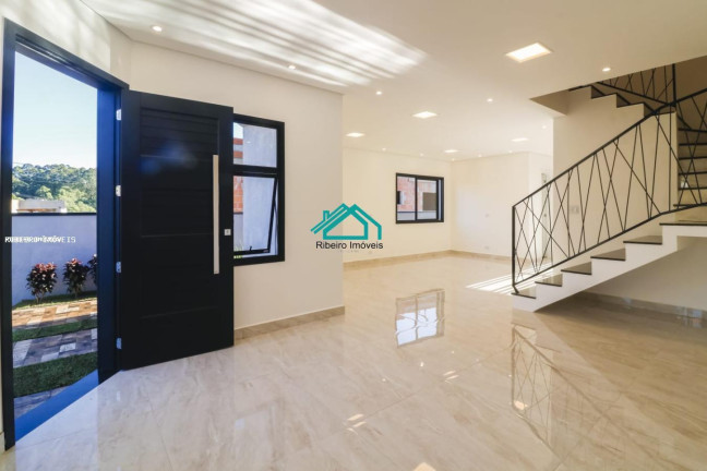 Imagem Casa com 4 Quartos à Venda, 150 m² em Villas Do Jaguari - Santana De Parnaíba Imagem Casa com 4 Quartos à Venda, 150 m² em Villas Do Jaguari - Santana De Parnaíba
