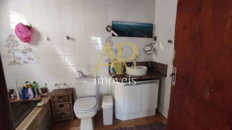 Imagem Casa com 5 Quartos à Venda, 194 m² em Canto - Florianópolis Imagem Casa com 5 Quartos à Venda, 194 m² em Canto - Florianópolis