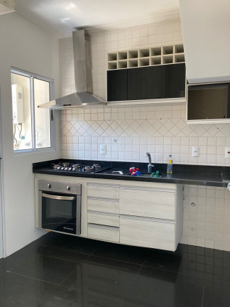 Imagem Casa com 3 Quartos à Venda, em Chácara Ondas Verdes - Cotia Imagem Casa com 3 Quartos à Venda, em Chácara Ondas Verdes - Cotia