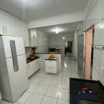 Imagem Sobrado com 3 Quartos à Venda, 240 m² em Santa Maria - Osasco