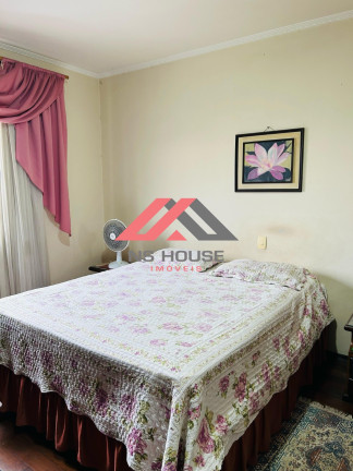 Imagem Casa com 5 Quartos à Venda, 320 m² em Vila Aquilino - Santo André Imagem Casa com 5 Quartos à Venda, 320 m² em Vila Aquilino - Santo André