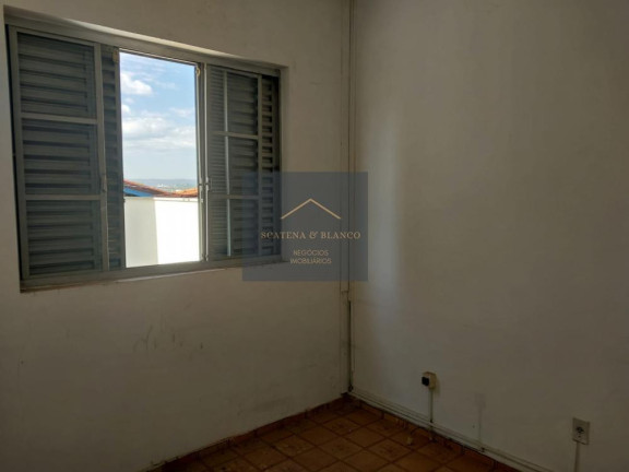 Imagem Casa com 3 Quartos à Venda, 399 m²